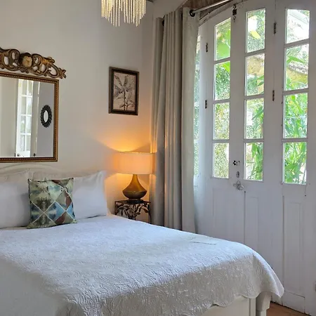 Casa La Tablada 3*