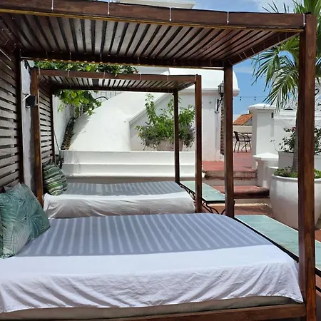 Casa La Tablada 3*