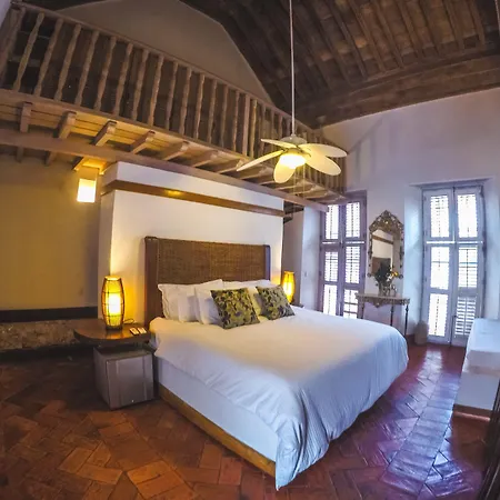 Casa La Tablada Hotel 3*