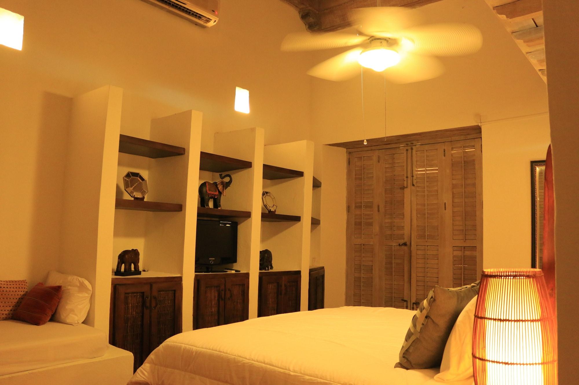 Casa La Tablada By Gb Collection Hotel 3*