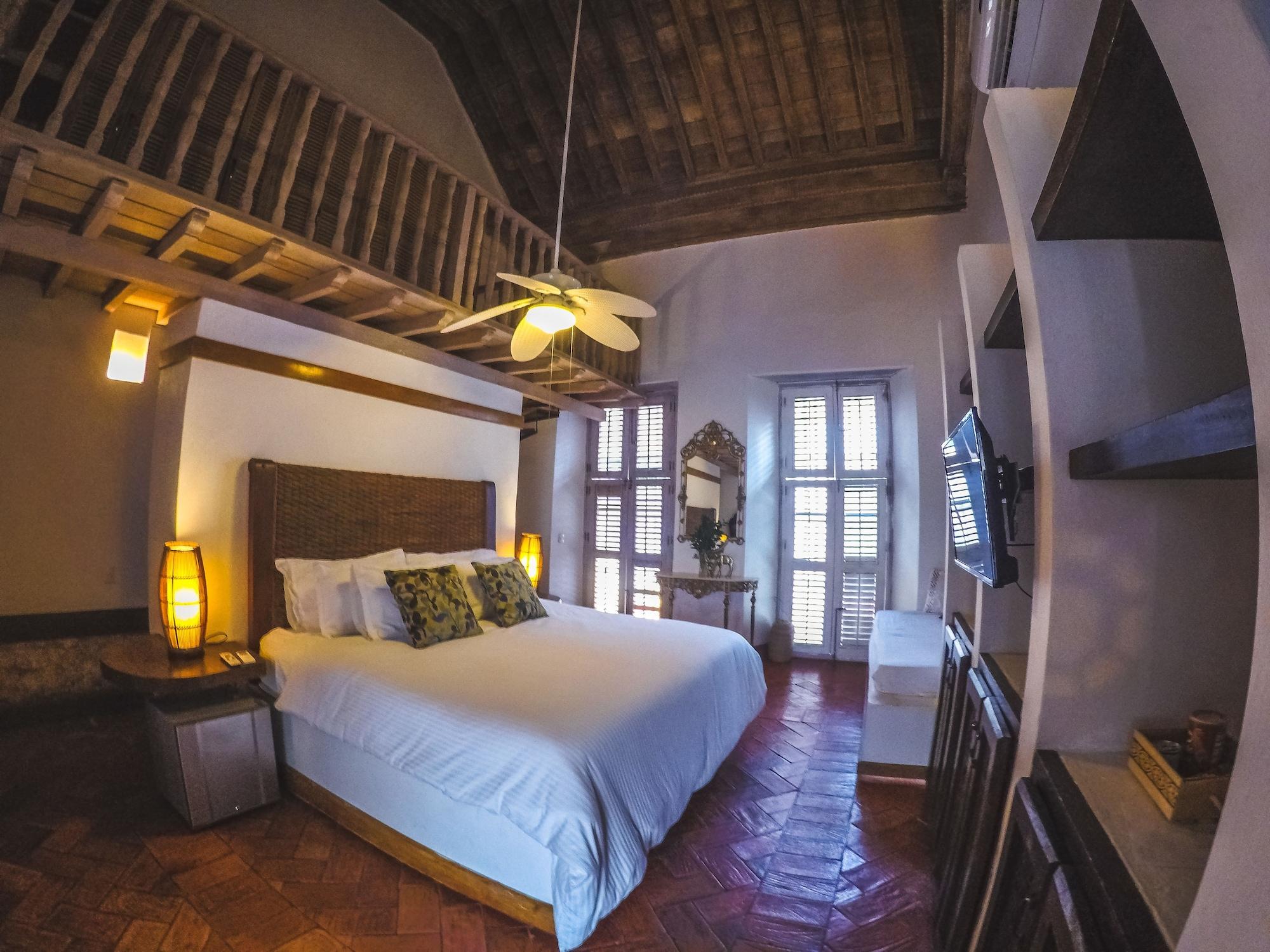 Casa La Tablada By Gb Collection