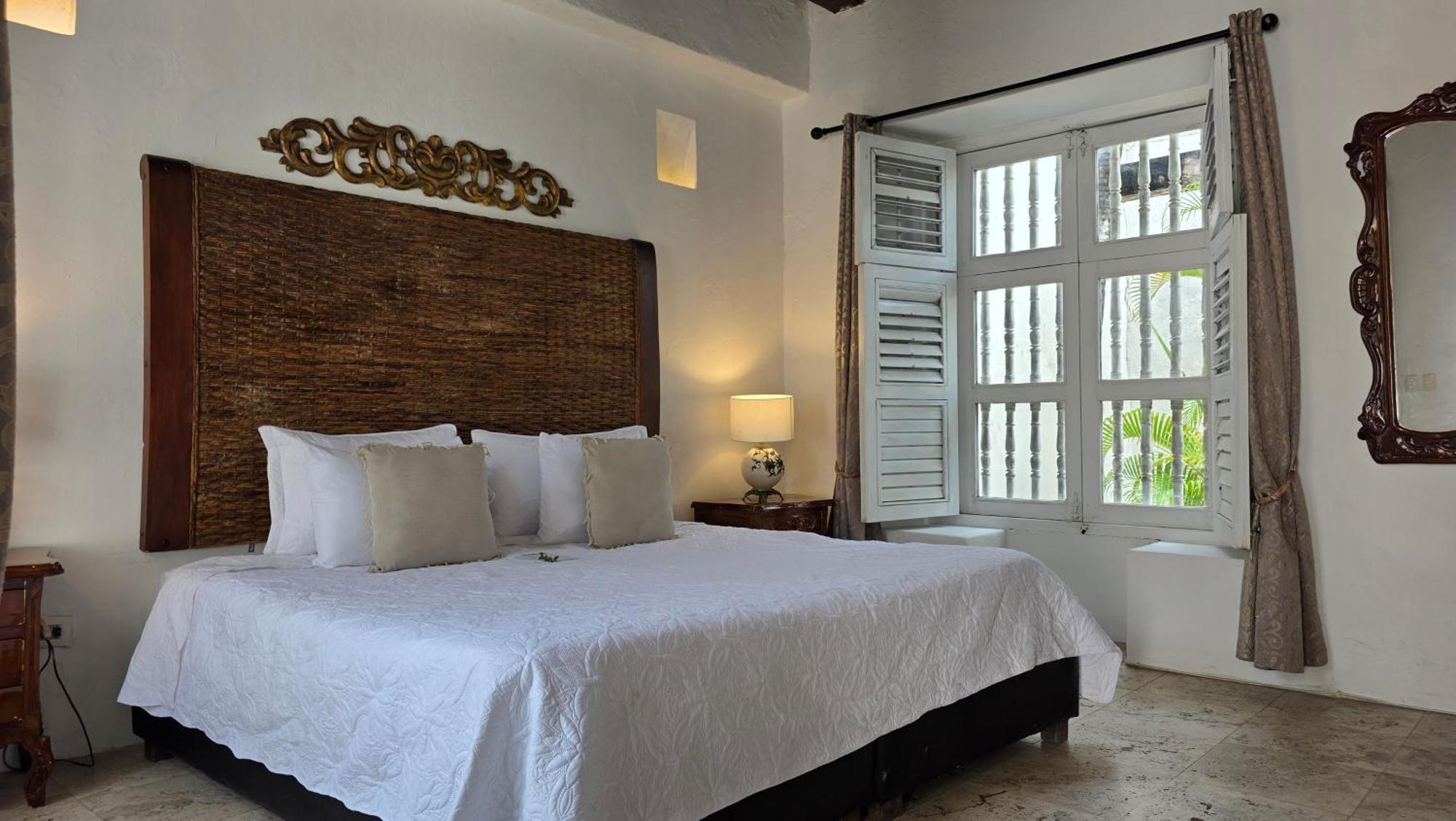 Casa La Tablada 3*